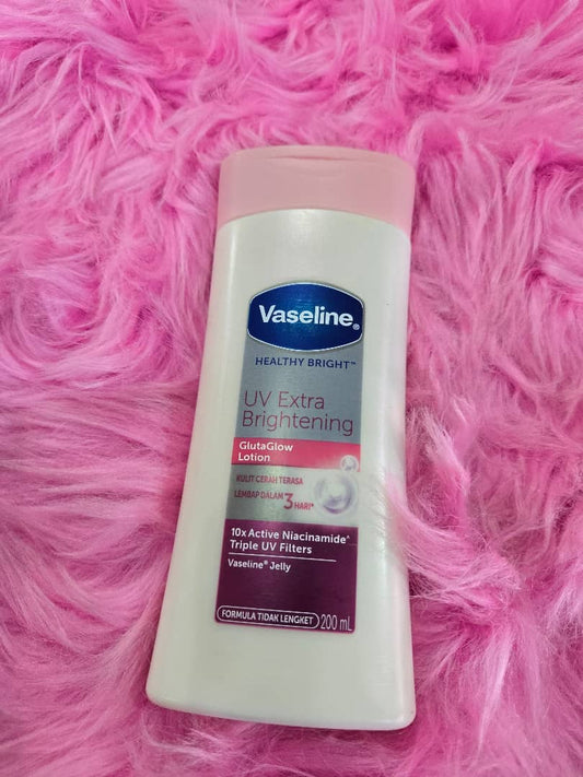 200 ml VASELINE Healthy Bright UV Extra Brightening Gluta Glow Lotion