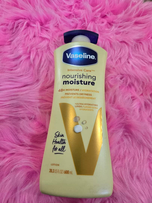 600ml VASELINE Nourishing Moisture