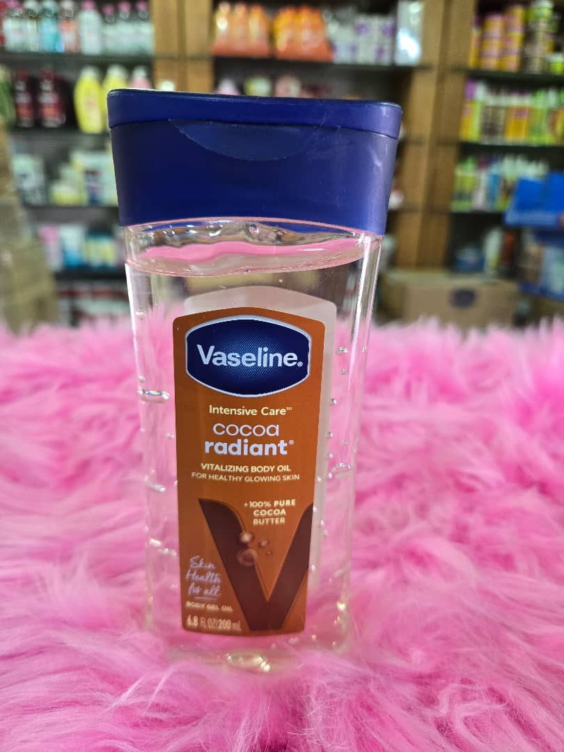 200 ml VASELINE Intensive Care Cocoa Radiant Vitalizing Body Oil