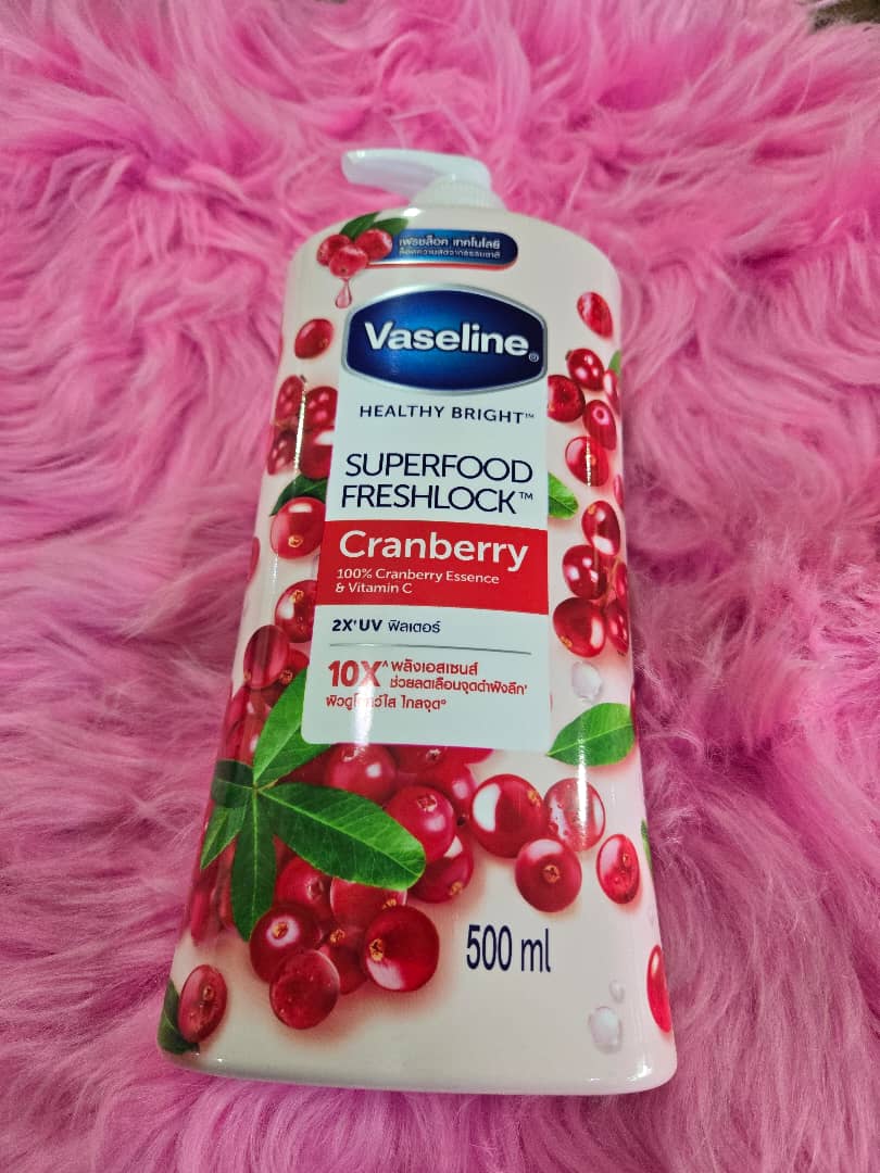 500ml VASELINE Cranberry Superfood Freshlock